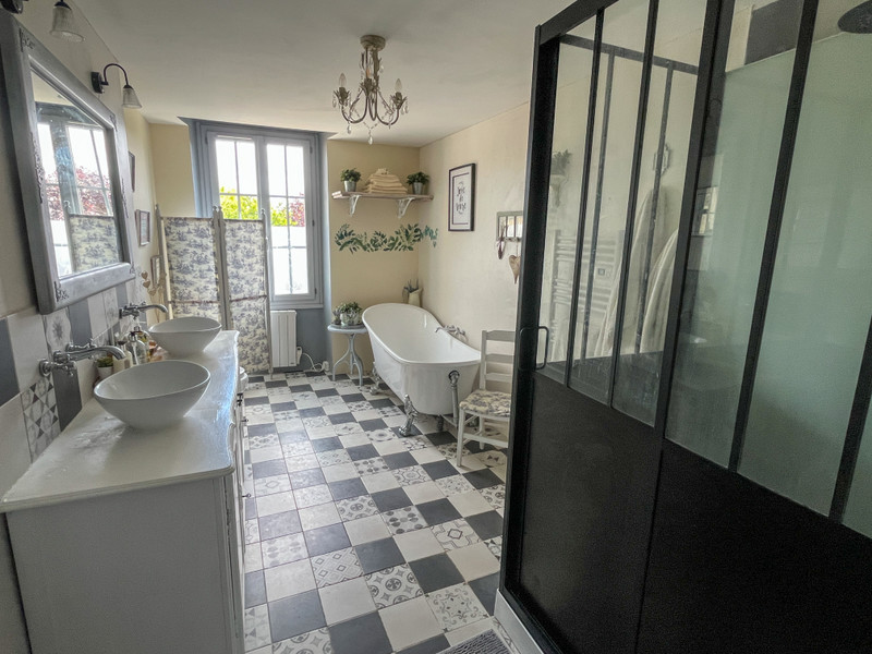 French property for sale in Sainte-Soline, Deux-Sèvres - €350,000 - photo 8