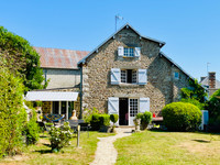 Maison à vendre à Saint-Ellier-les-Bois, Orne - 157.000 € - photo 1