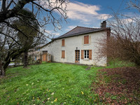 property to renovate for sale in Saint-Quentin-de-ChalaisCharente Poitou_Charentes