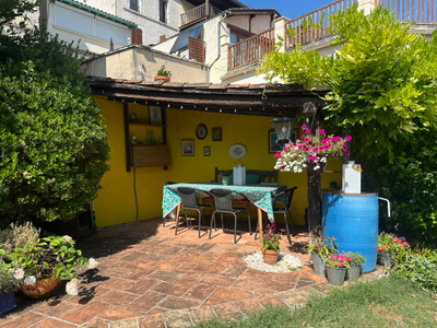 French property for sale in Monclar, Lot-et-Garonne - €299,000 - photo 8
