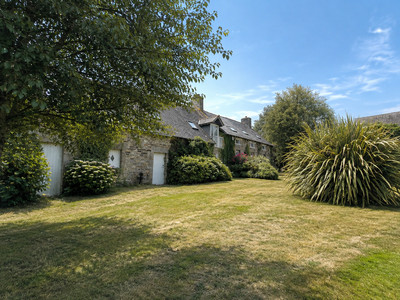 French property for sale in Lanfains, Côtes-d'Armor - €210,600 - photo 1