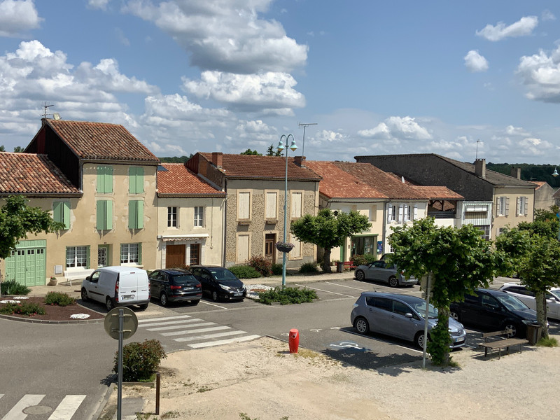 French property for sale in Sos, Lot-et-Garonne - photo 2