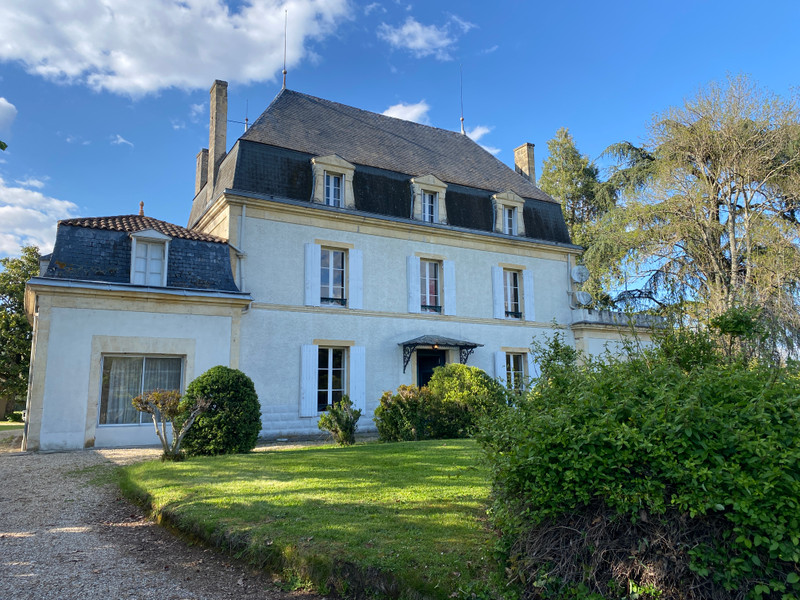 Chateau for sale in SainteFoylaGrande Gironde Large riverside
