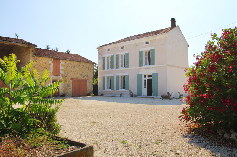 Maison à Paillé, Charente-Maritime - photo 1