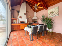 Maison à vendre à Saint-Pantaléon-de-Larche, Corrèze - 345.000 € - photo 10