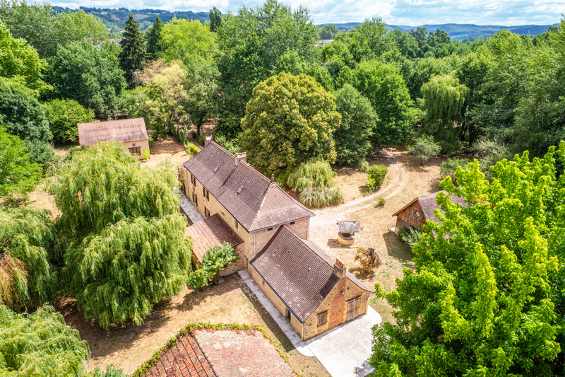 French property for sale in Le Bugue, Dordogne - €695,000 - photo 1