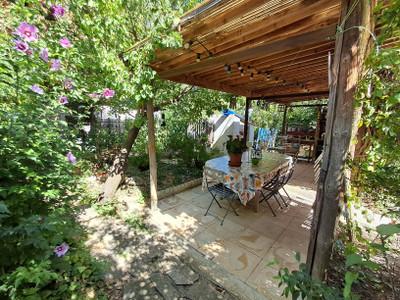 French property for sale in Capestang, Hérault - €283,000 - photo 8