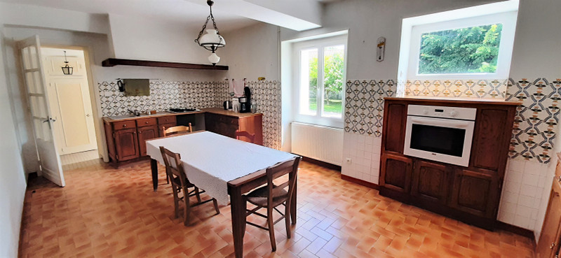 French property for sale in Bouteilles-Saint-Sébastien, Dordogne - €285,500 - photo 4