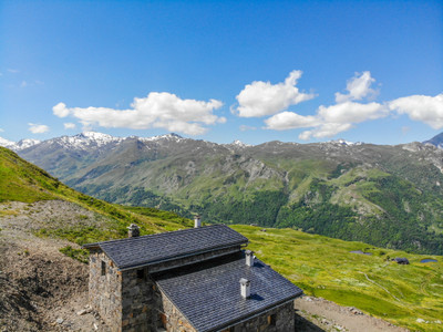 Ski property for sale in Saint Martin de Belleville - €2,800,000 - photo 5