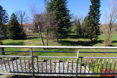French property for sale in Confolens, Charente - €260,000 - photo 9