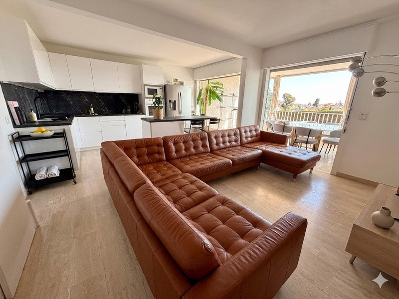 Propriété à vendre à Antibes, Alpes-Maritimes - 640 000 €