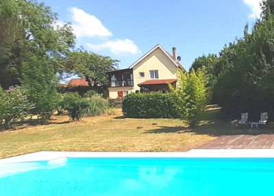 Maison à vendre à Lauzès, Lot, Midi-Pyrénées, avec Leggett Immobilier