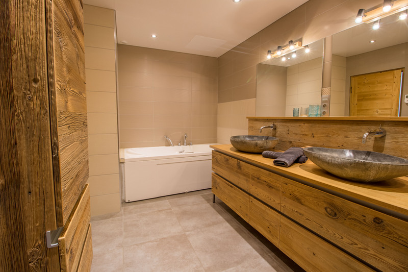 Ski property for sale in Les Saisies - €2,215,000 - photo 7