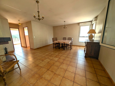 French property for sale in Cahors, Lot - €214,000 - photo 3