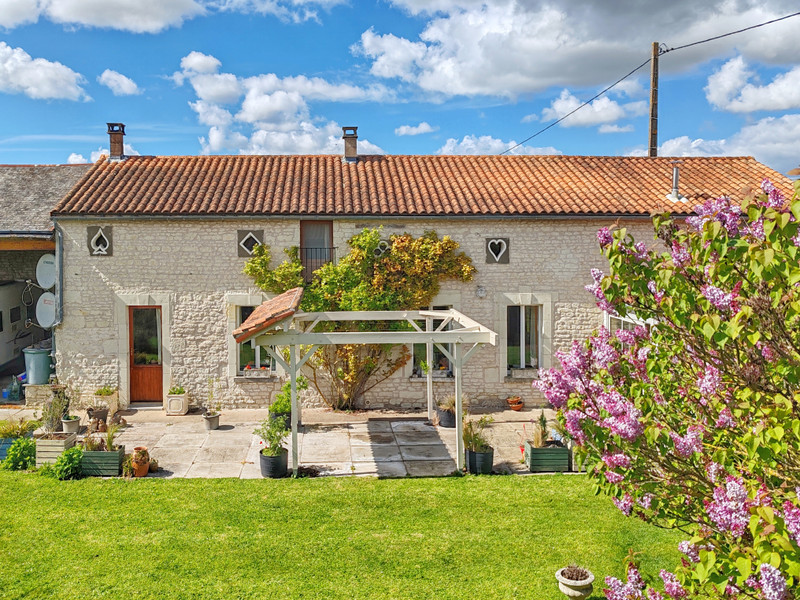 Propriété à vendre à Saires, Vienne - 197 900 €