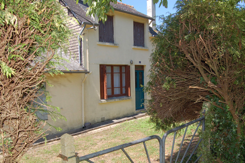 House for sale in Évellys Morbihan Threebedroom semidetached