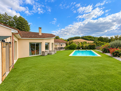 French property for sale in Grignols, Dordogne - €382,000 - photo 1
