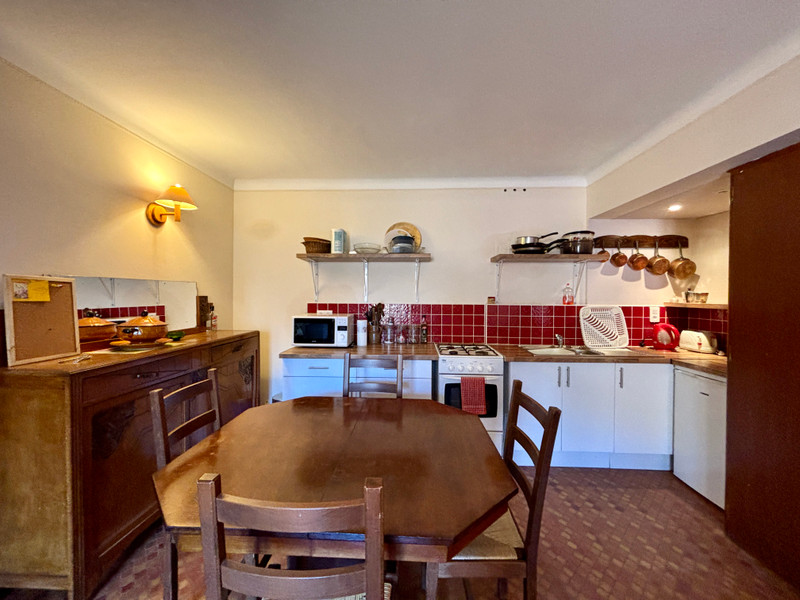 French property for sale in Vernet-les-Bains, Pyrénées-Orientales - €111,000 - photo 2