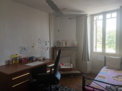 French property for sale in Aubeterre-sur-Dronne, Charente - €170,000 - photo 5
