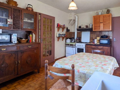 French property for sale in Saint-Pierre-de-Frugie, Dordogne - €109,000 - photo 4