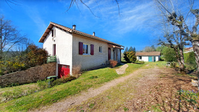 Maison à vendre à Maisonnais-sur-Tardoire, Haute-Vienne, Limousin, avec Leggett Immobilier