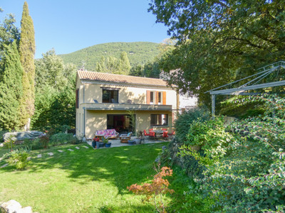 Maison à vendre à Nyons, Drôme, Rhône-Alpes, avec Leggett Immobilier