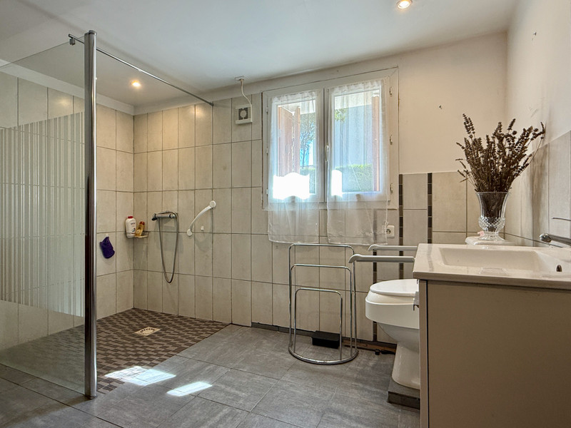 French property for sale in Montmoreau, Charente - €144,305 - photo 9