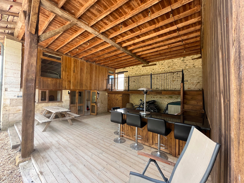 French property for sale in Grassac, Charente - €299,600 - photo 11