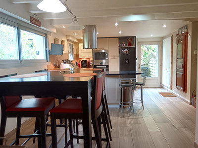 French property for sale in Ernée, Mayenne - €357,000 - photo 5