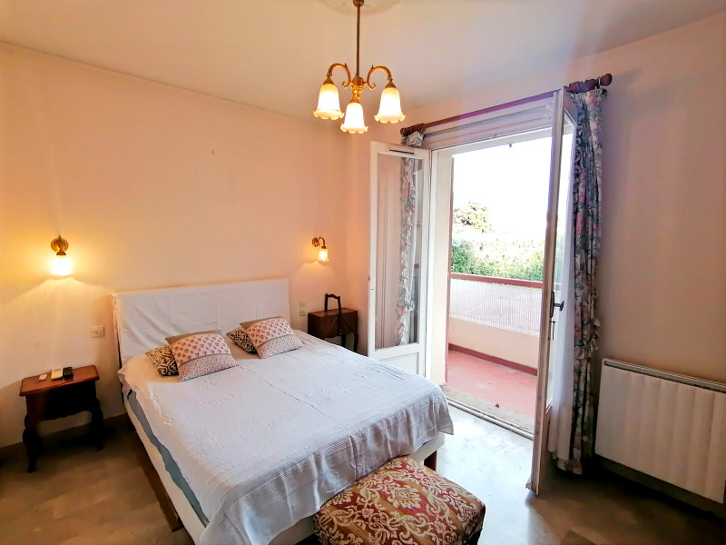 French property for sale in Six-Fours-les-Plages, Var - €349,000 - photo 10