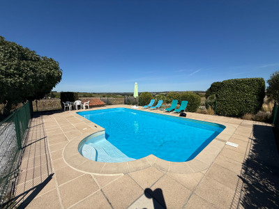 French property for sale in Berneuil, Charente - €470,640 - photo 1