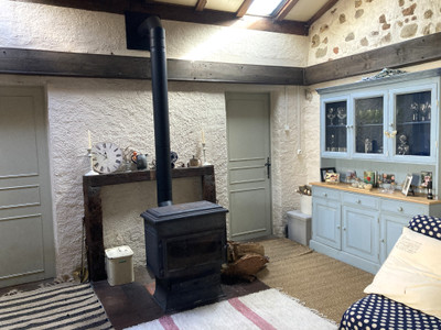 French property for sale in Availles-Limouzine, Vienne - €90,000 - photo 4