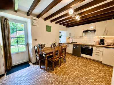 French property for sale in Lassay-les-Châteaux, Mayenne - €468,100 - photo 3