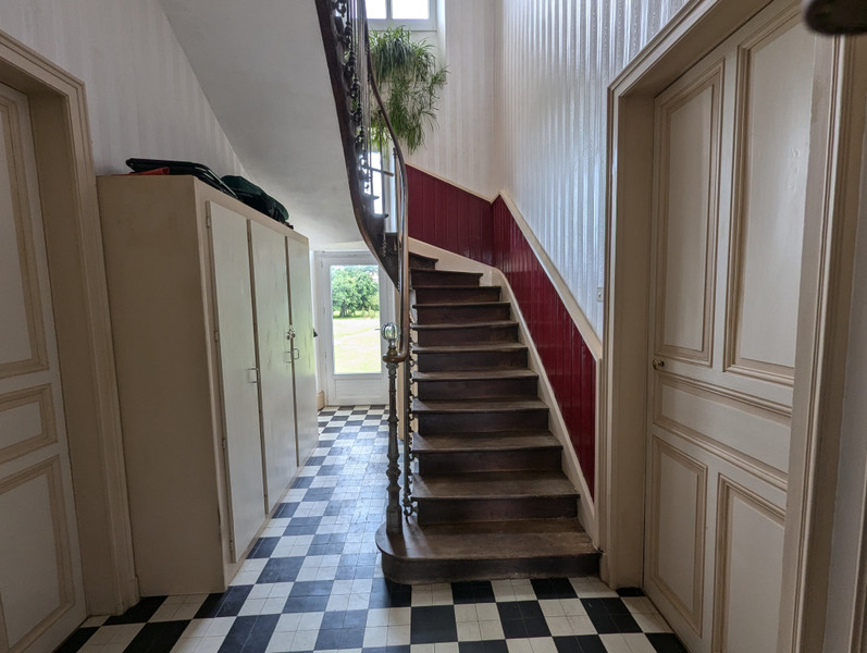French property for sale in Chemillé-en-Anjou, Maine-et-Loire - €495,000 - photo 4