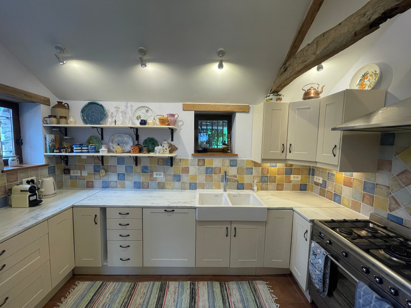 French property for sale in Saint-Mars-du-Désert, Mayenne - €340,000 - photo 6