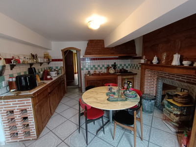 French property for sale in Aubusson, Creuse - €183,600 - photo 7