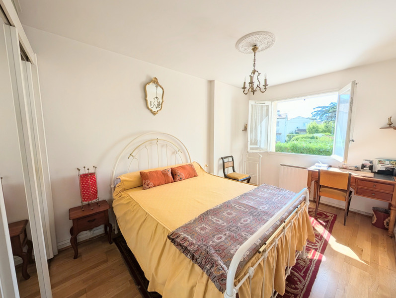 French property for sale in Six-Fours-les-Plages, Var - €349,000 - photo 7