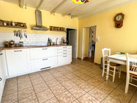 Maison à vendre à Gensac, Gironde - 479 850 € - photo 7