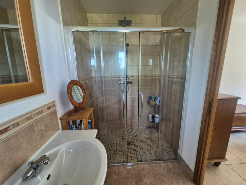 French property for sale in Plougonver, Côtes-d'Armor - €317,790 - photo 7