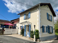 Business potential for sale in Saint-Front-la-Rivière Dordogne Aquitaine