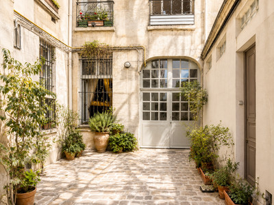 French property for sale in Paris 4e Arrondissement, Paris - €840,000 - photo 9