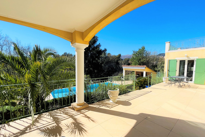 French property for sale in Vence, Alpes-Maritimes - €1,185,000 - photo 1