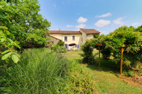 Maison à vendre à Les Adjots, Charente - 172 500 € - photo 9