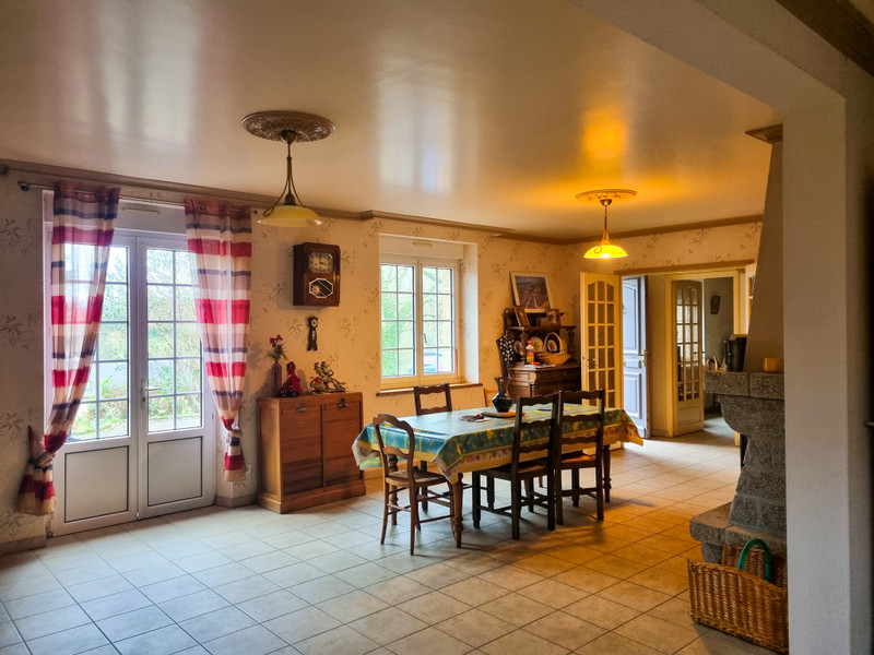 French property for sale in Isigny-le-Buat, Manche - €258,100 - photo 1