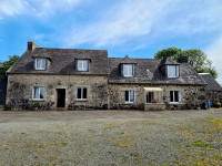 Propriété à vendre à Bolazec, Finistère - 149 500 € - photo n°1