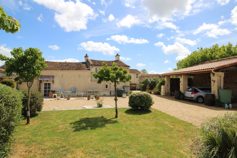 French property for sale in Loretz-d'Argenton, Deux-Sèvres - €61,600 - photo 3