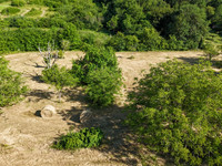 Terrain à vendre à Terrasson-Lavilledieu, Dordogne - 28.500 € - photo 1
