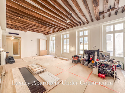 apartment for sale in Paris