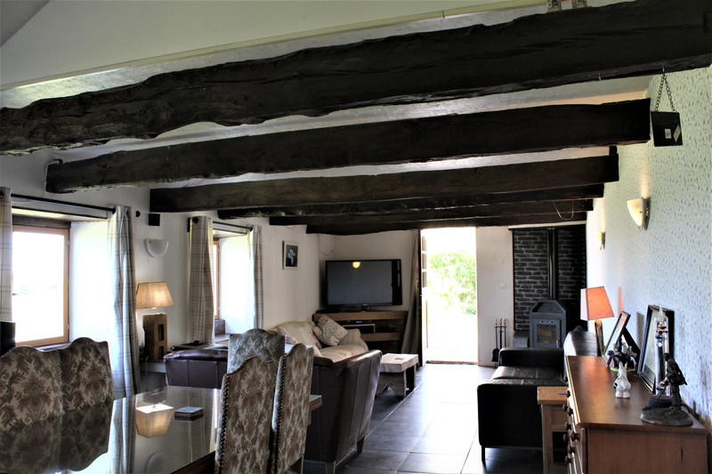 French property for sale in Ménéac, Morbihan - &#8364;244,000 - photo 4