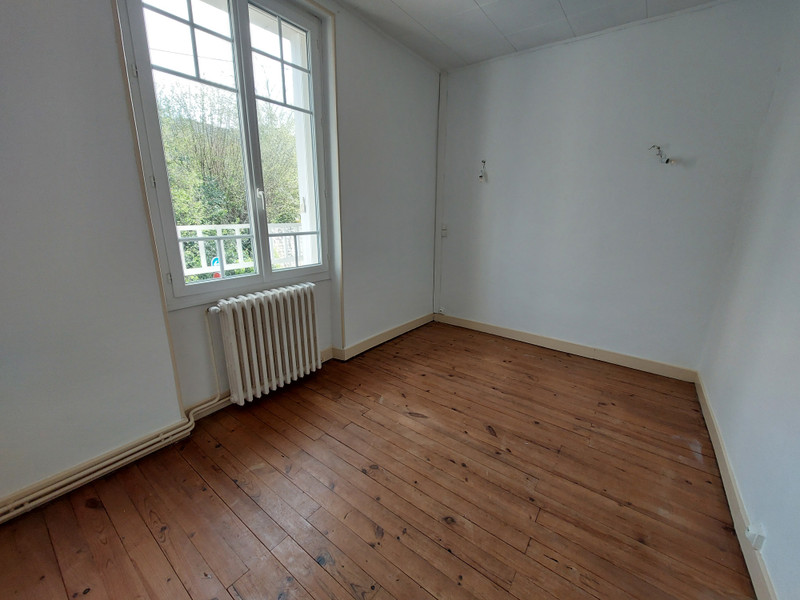 French property for sale in Angoulême, Charente - €149,000 - photo 4